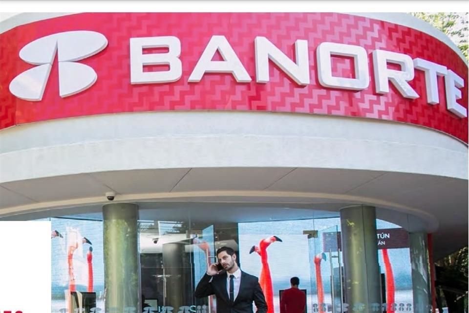 Banorte reportó una utilidad neta de 14 mil 238 millones de pesos al cierre del tercer trimestre de este año.