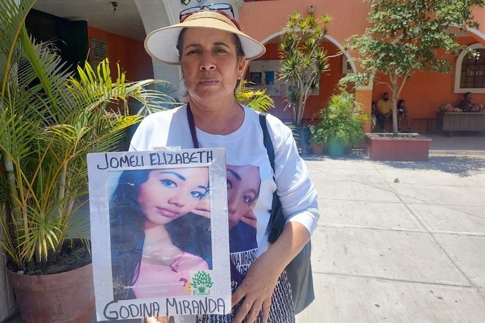 Jomeli Elizabeth tenía 23 años cuando fue desaparecida en GDL. Hay una detenida, pero saldría libre por ser menor.