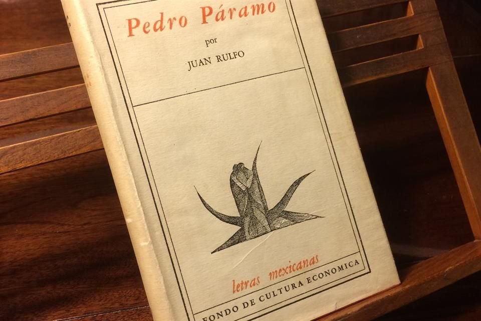 Primera edición de Pedro Páramo, de 1955, FCE.