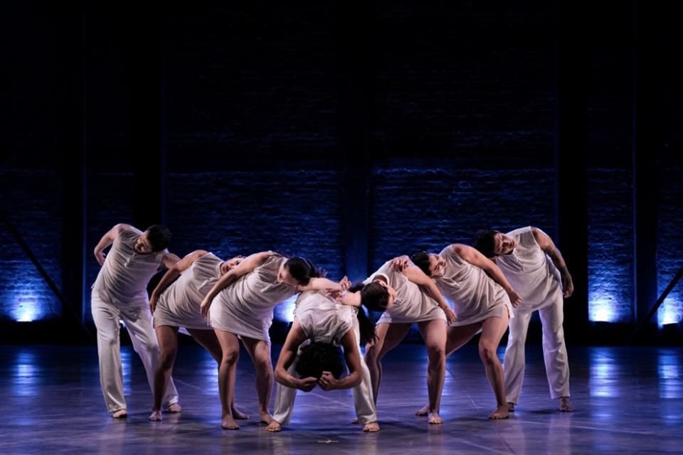 Con una retrospectiva de sus danzas contemporáneas, Rafael Carlín celebrará dos décadas de su compañía en el Teatro Degollado.