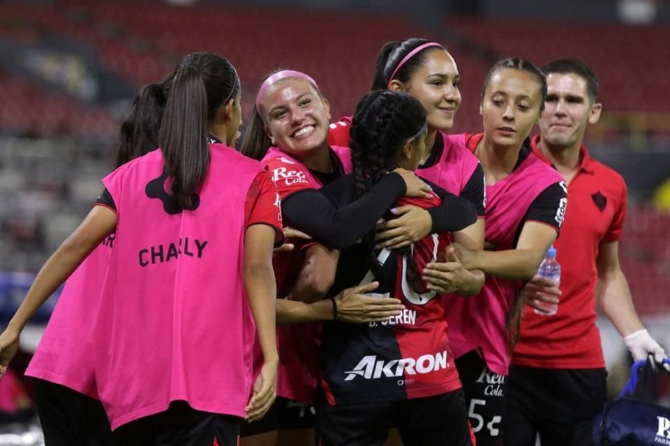 El Atlas femenil ganó sus primeros puntos.