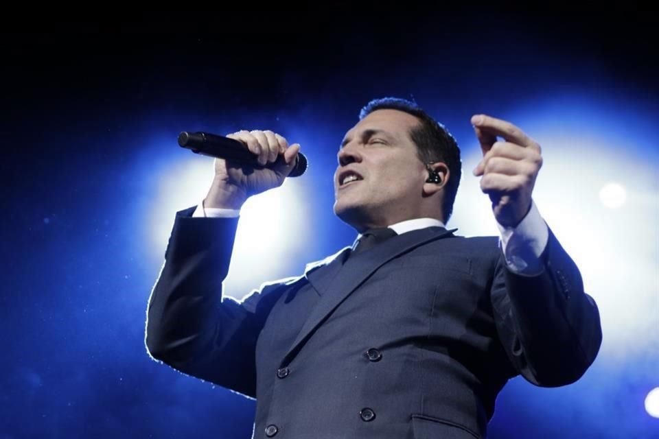 Daniel Boaventura, cantante y actor brasileño, también es conocido como el 'Frank Sinatra Latinoamericano'.