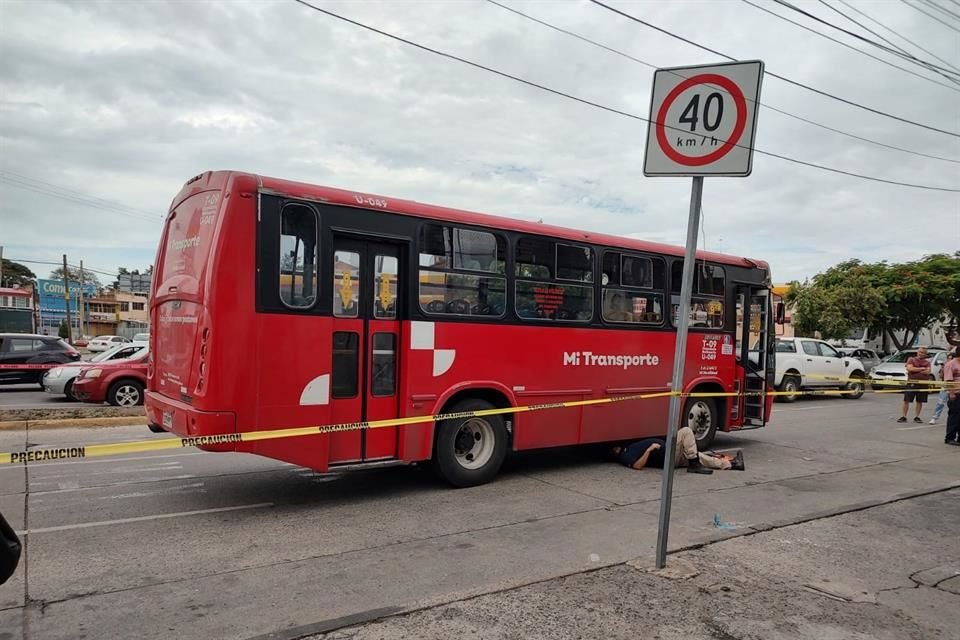 El incidente ocurrió en el cruce de Belisario Domínguez y Puerto Melaque, un crucero señalado como problemático.
