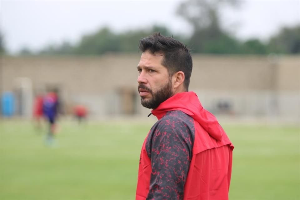 El técnico del Atlas, Benjamín Mora no tiene otro objetivo en su mente más que vencer al América; en fecha y hora por definir.