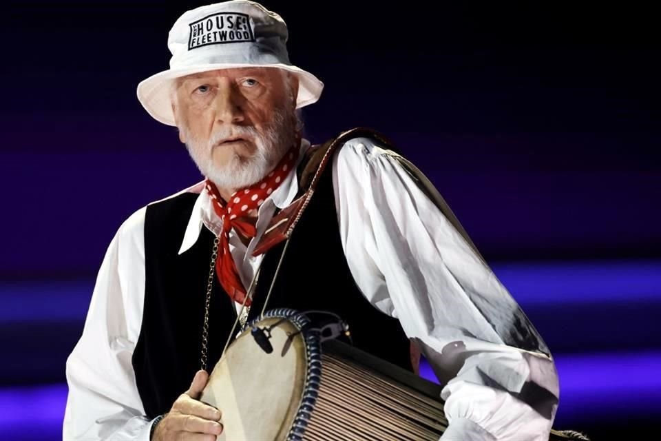 Mick Fleetwood es integrante del grupo musical Fleetwood Mac.