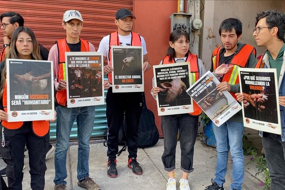 Brenda Palacios, organizadora en CDMX, afirma que han podido salvar a varios animales.