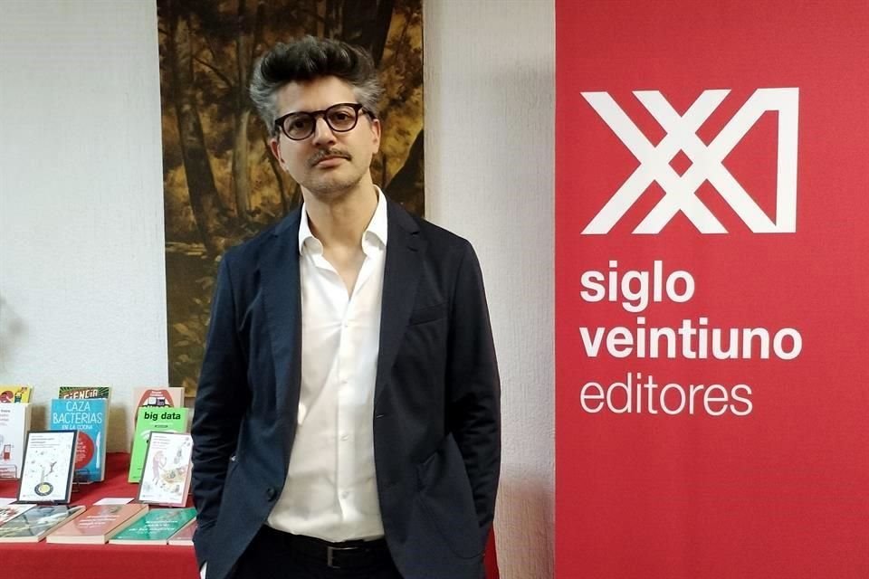El argentino Carlos Díaz es el nuevo director de Siglo XXI Editores; anunció rotación de personal y una reestructuración.