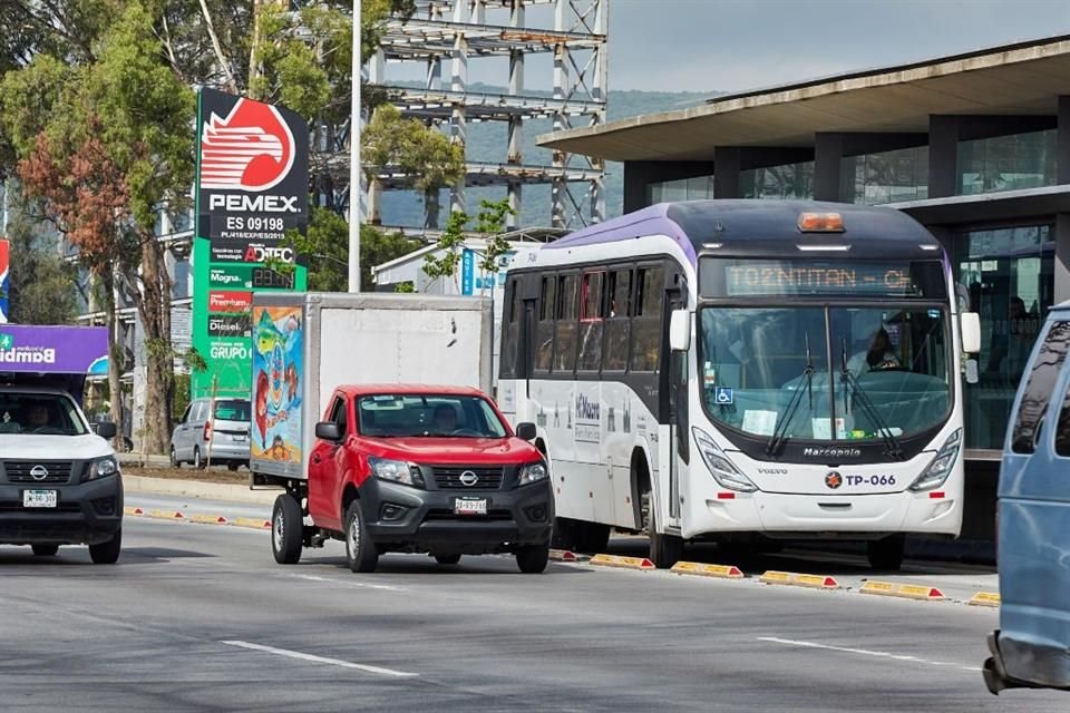 Durante el primer semestre del 2023 se duplicaron los usuarios del Macrobús, en la Calzada Independencia, y Peribús, en el Anillo Periférico, de acuerdo con un análisis comparativo del IIEG.