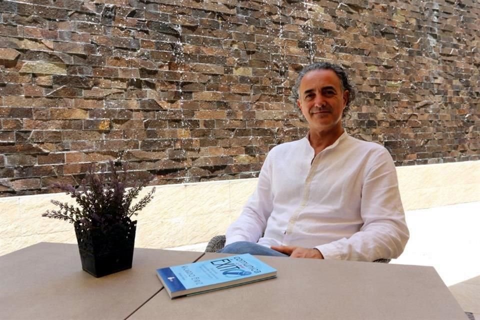 Ricardo Eiriz es el creador del Método Integra, con el que es posible reprogramar el subconsciente, sostiene.