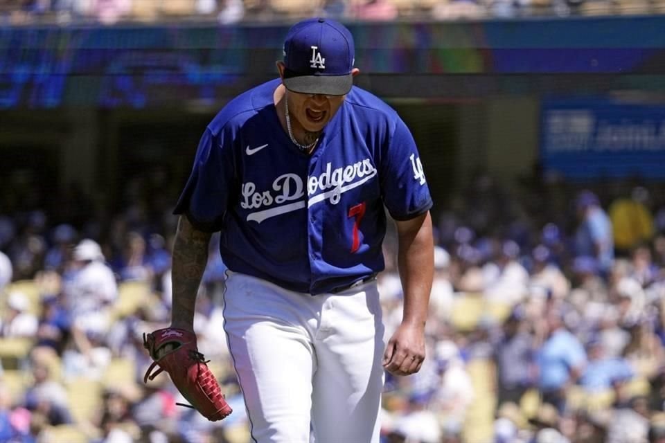 Varias novenas de la LMB se interesaron en Julio Urías, uno de ellos los campeones Diablos Rojos.