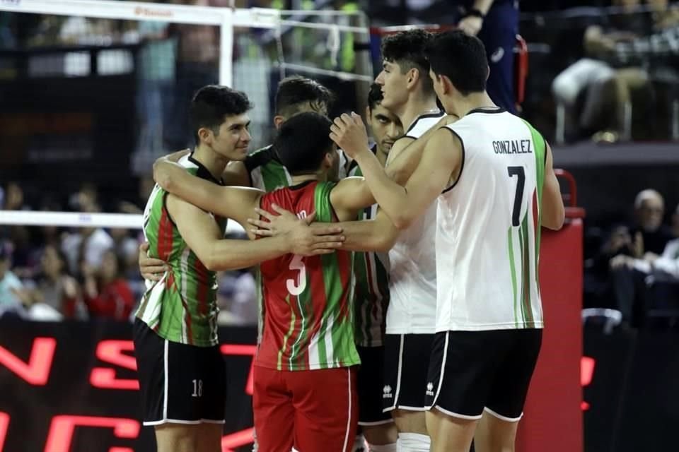 México no pudo quedarse con el tercer puesto al caer ante Chile por 3-0 en la Copa Panamericana Senior Men de Voleibol.
