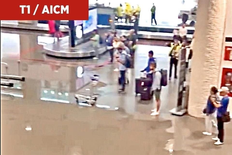 Diversas inundaciones y fuertes daños materiales se registraron tras la tormenta que azotó a la CDMX ayer por la tarde.