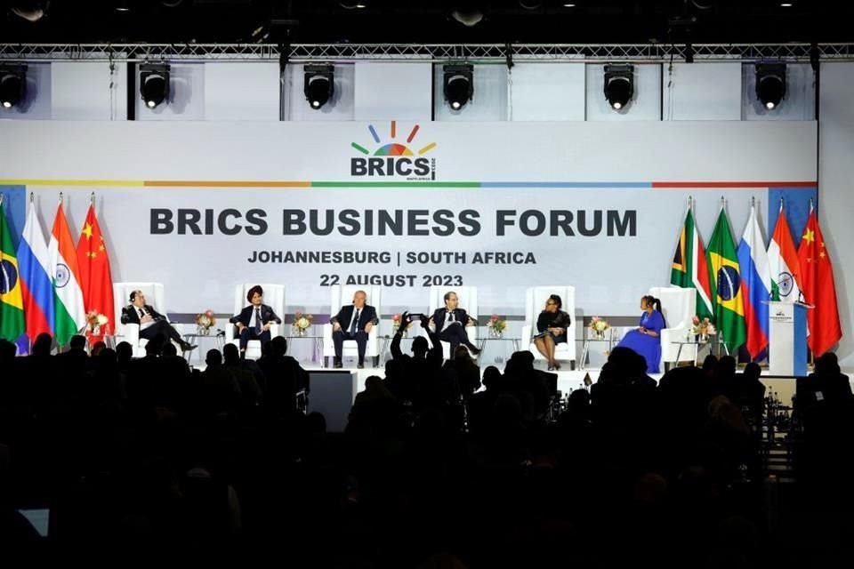 Entre los nuevos aspirantes al bloque de los BRICS, hay países históricamente no alineados, como Indonesia o Etiopía, pero también otros con una relación más hostil con Estados Unidos, como Irán o Venezuela.