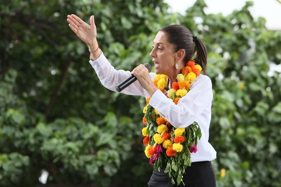 Claudia Sheinbaum en Plaza Juárez, en una anterior visita a Jalisco.