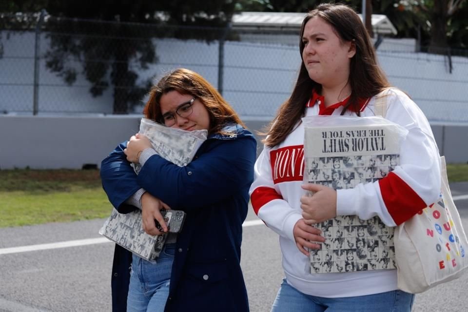 Swifties se mostraron emocionadas por el recibimiento del paquete VIP de su artista favorita.