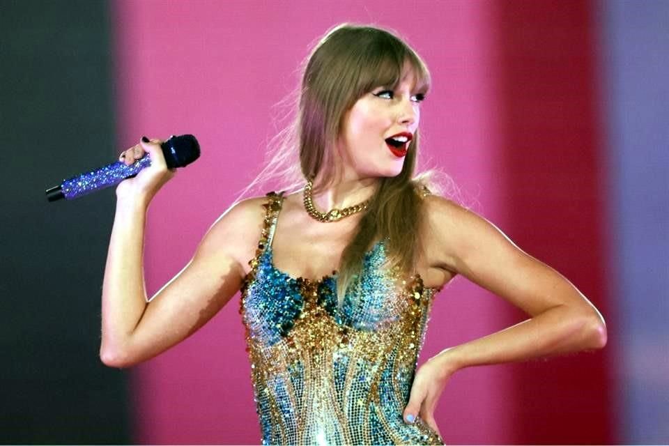 El lanzamiento del Tour de la cantautora Taylor Swift representó uno de los eventos culturales más notables de 2023 y se estima que las ventas mundiales de entradas superarán los mil millones de dólares.