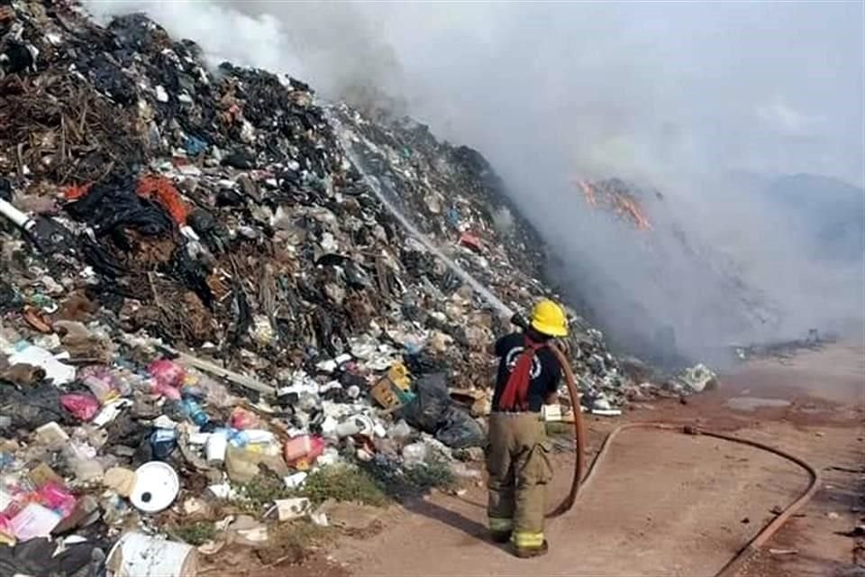 Al menos cinco incendios se han registrado desde 2019, de acuerdo con pobladores.