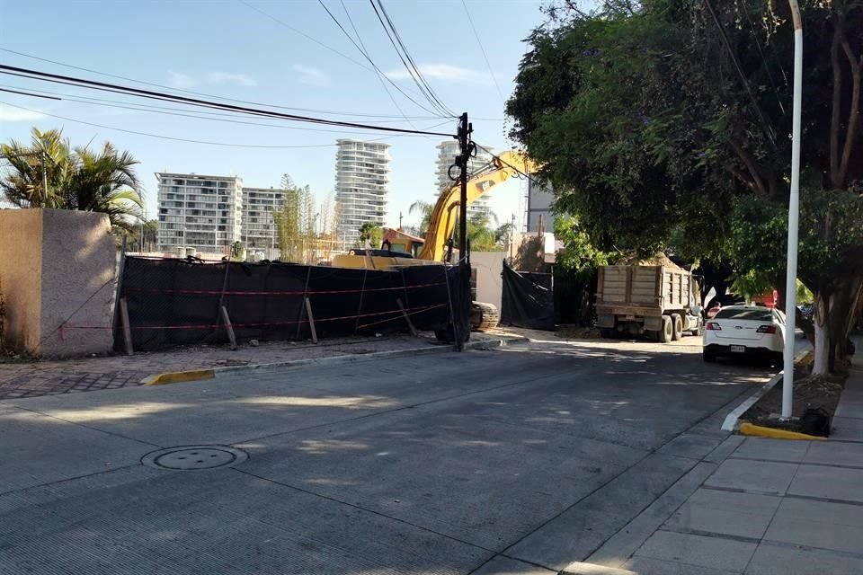 Ayer por la mañana, en el predio ubicado en Olmecas 803 se realizaban trabajos.