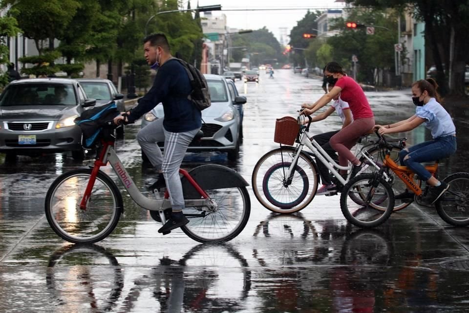 Los efectos de la Cuatro-E en Jalisco serían lluvias muy fuertes.