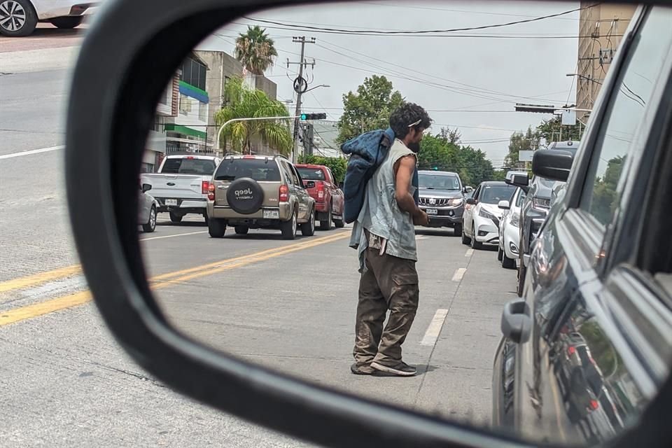 Entre los detonantes que orillan a las personas a hacer de las calles su hogar, se encuentran las drogas, la pobreza y la violencia.