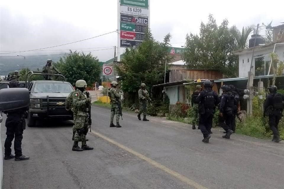 La Policía estatal y el Ejército patrullan en Guerrero.