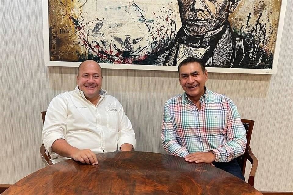 Alfarista y sin bajar la guardia para ser candidato a Gobernador por MC, se declaró hoy el Alcalde de Tlajomulco, Salvador Zamora.