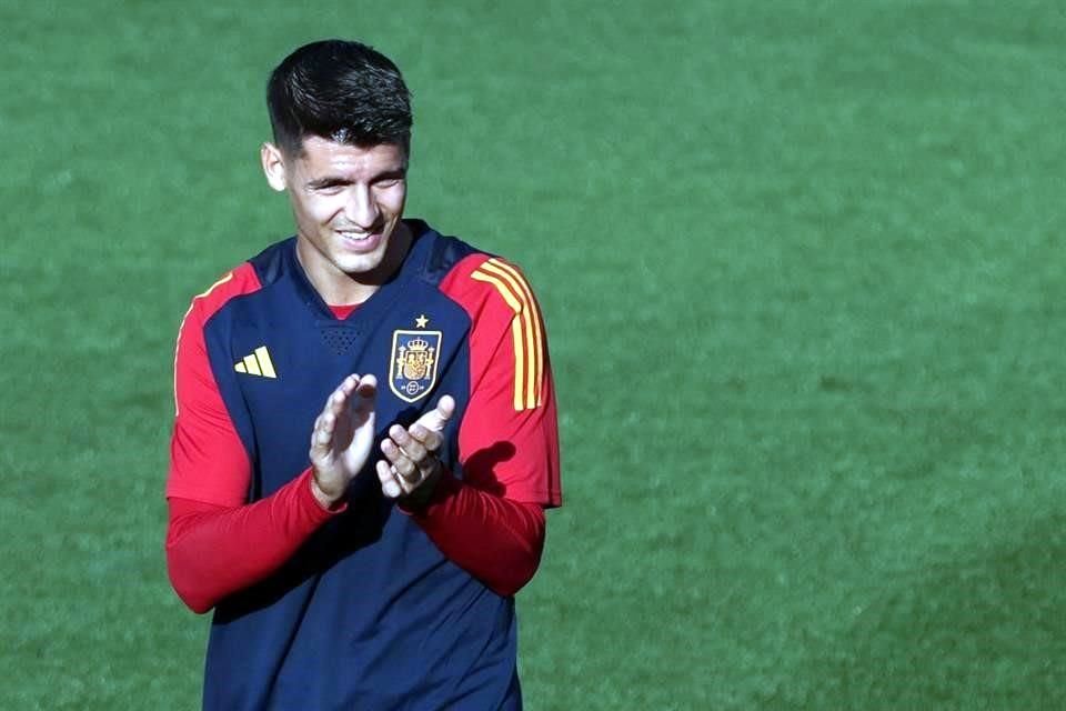 Álvaro Morata leyó el comunicado que la Selección Española dio en apoyo a las jugadoras del equipo femenil y de rechazo a las actitudes de Luis Rubiales