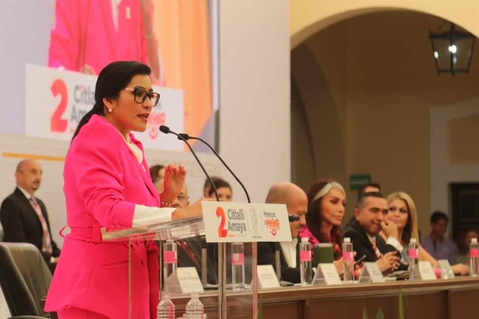 Citlalli Amaya durante su  Segundo Informe de Gobierno como Alcaldesa de Tlaquepaque.