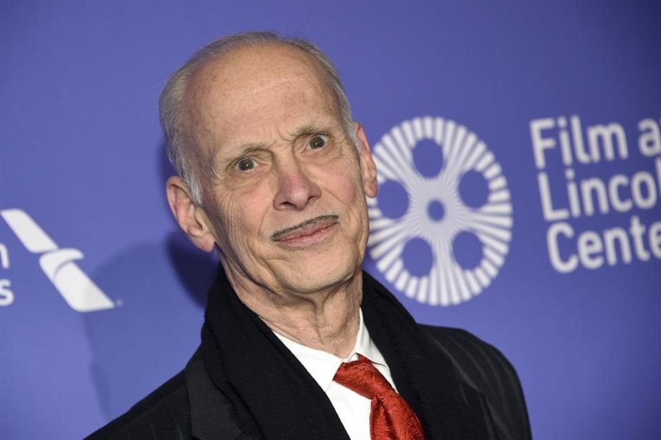 El Museo de la Academia de Cine honrará con una exposición al realizador John Waters, donde explorará su enfoque cinematográfico.