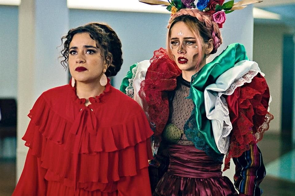 La realidad y el lado oscuro de los creadores de contenido quedará expuesto en la nueva serie 'P#t@s Redes Sociales'.