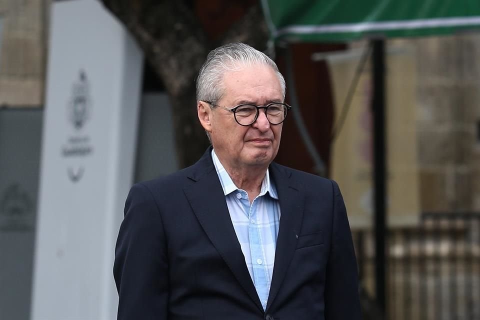 El Secretario general de Gobierno, Enrique Ibarra, asistió en representación del Gobernador Enrique Alfaro.