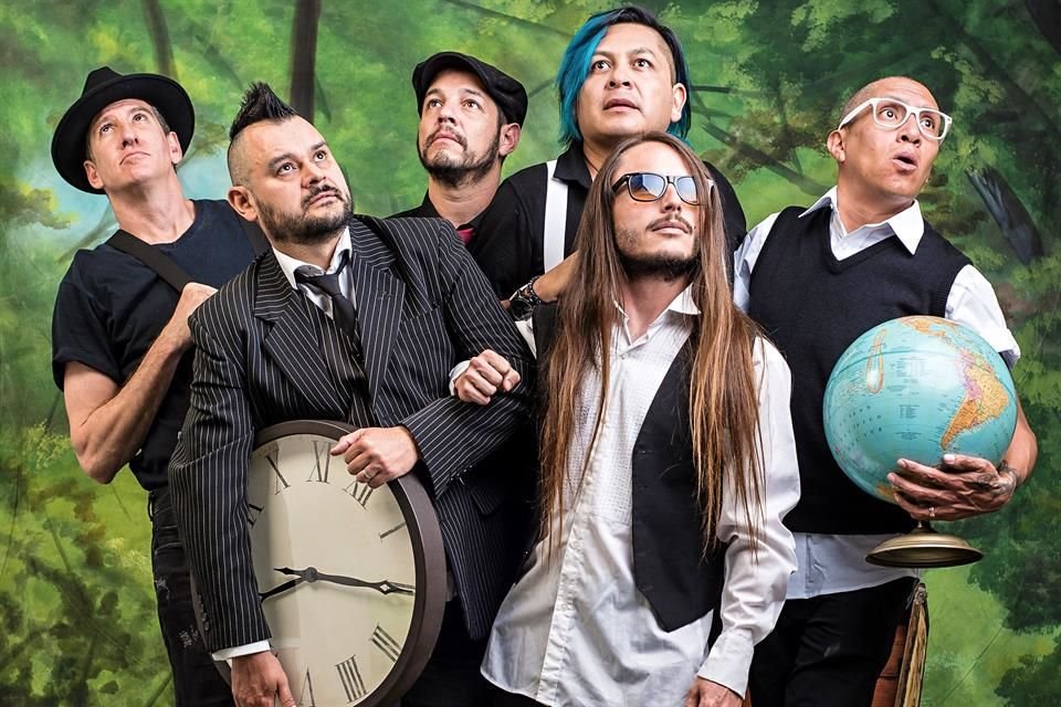 Los Estrambóticos lanzarán 'Las Clases de Cha Chaska', un medley de 12 minutos con invitados como Big Javy, Shenka y Amandititita.