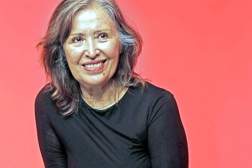 La icónica actriz María Rojo, con 75 años de carrera, retorna a la pantalla con serie de Netflix; espera volver a actuar en una película.