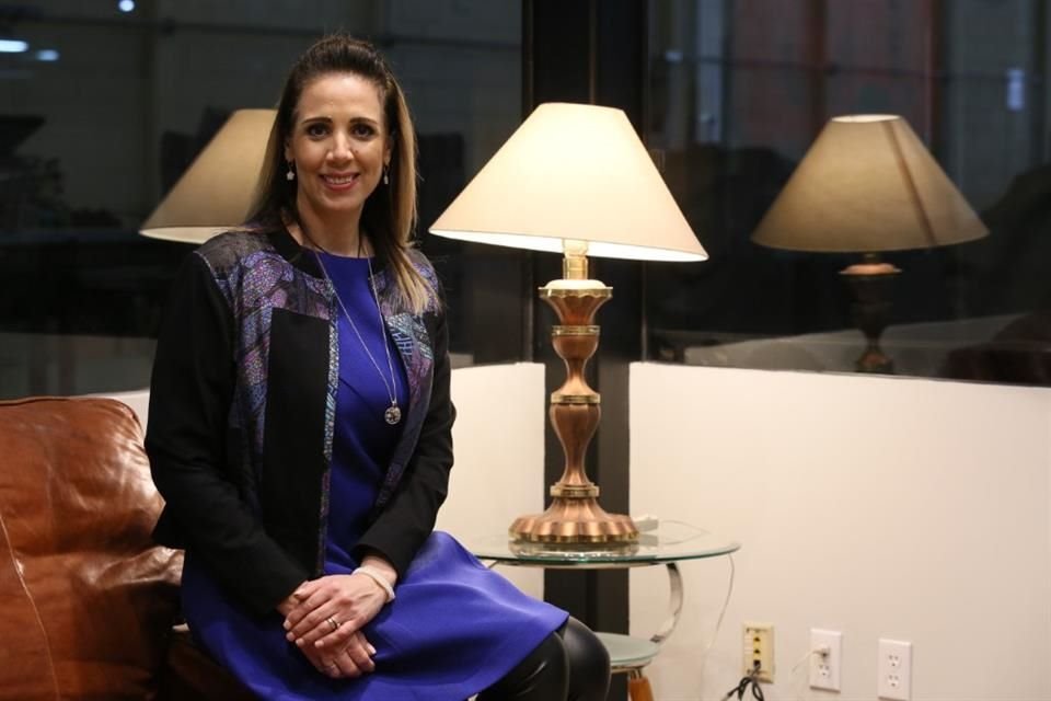Fabiola Loya se prepara para presentar su renuncia al Gobierno de Jalisco para buscar la candidatura de Movimiento Ciudadano a la Presidencia Municipal de Zapopan.