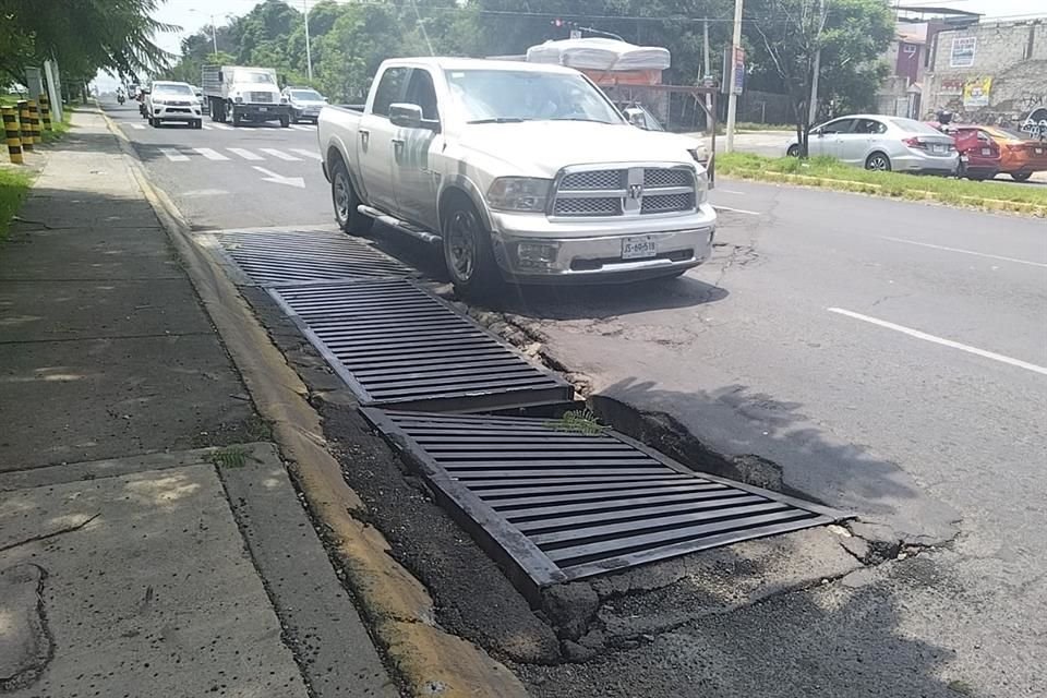 También alcantarillas y bocas de tormenta dañadas o destapadas.