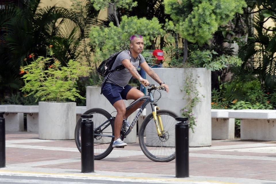 Este año, el servicio prestado a través de Tren Ligero, rutas de camión y Mi Bici ha aumentado su afluencia superando cifras post pandemia.