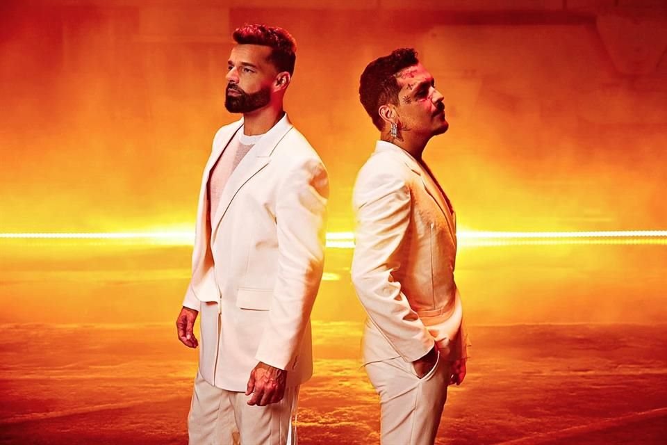 El puertorriqueño y el mexicano grabaron una nueva versión de 'Fuego de Noche, Nieve de Día'.