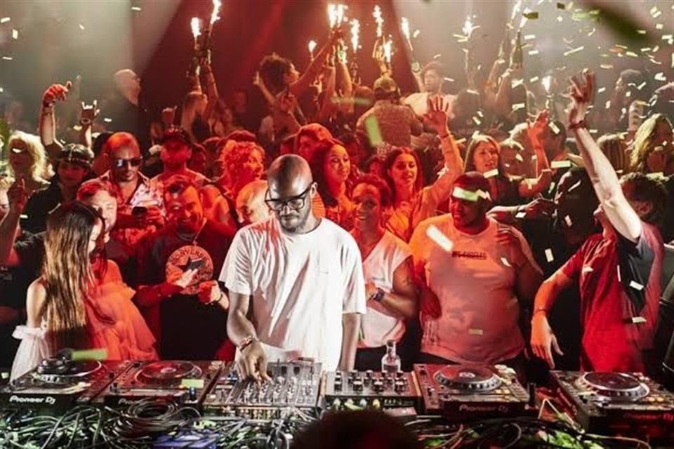 Black Coffee DJ, quien ganó un Grammy el año pasado, es uno de los estelares del Festival Dreamfields.