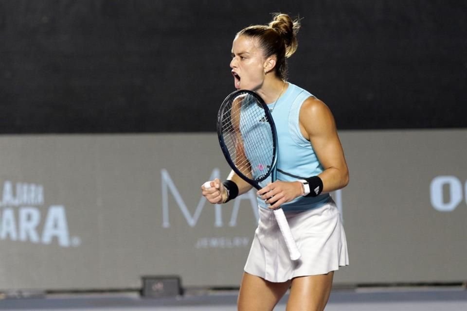 La experiencia marcó la diferencia y Maria Sakkari se impuso 6-3 y 6-4 a la revelación Emiliana Arango y avanzó a las Semifinales del Guadalajara Open AKRON WTA 1000.