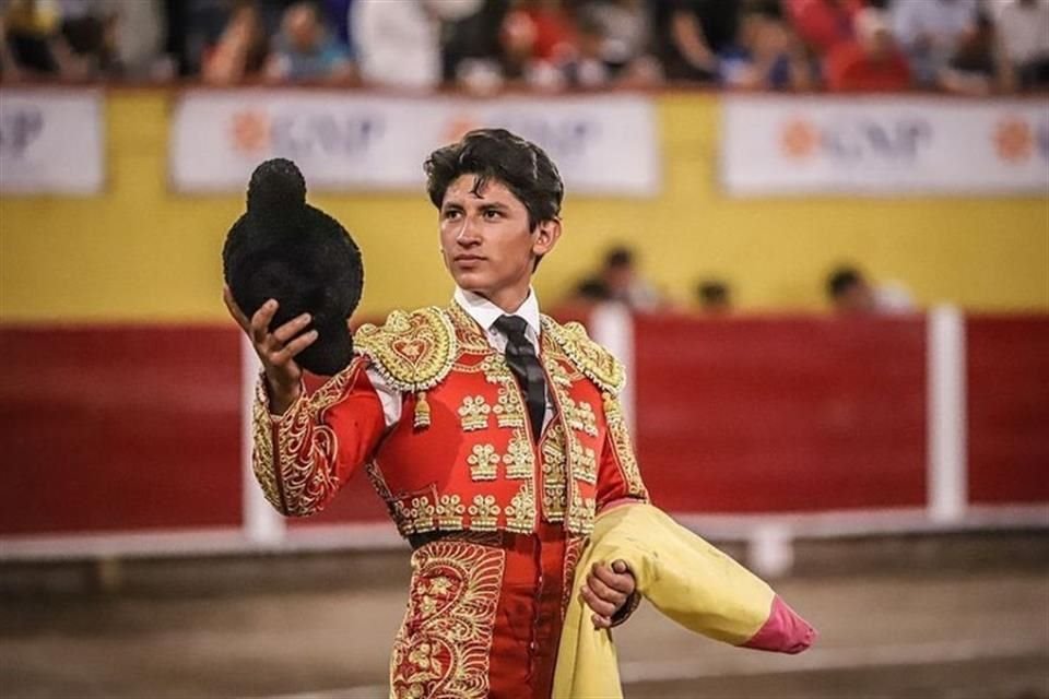 El torero mexiquense debutará ante el público de Guadalajara con novillos del hierro de San Martín.