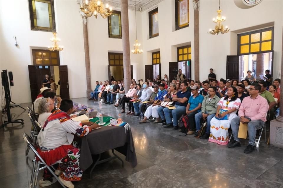 59 proyectos provenientes de 11 regiones de Jalisco fueron beneficiados con un recurso total de 3 millones 600 mil pesos, destinados a fomentar la diversidad cultural.