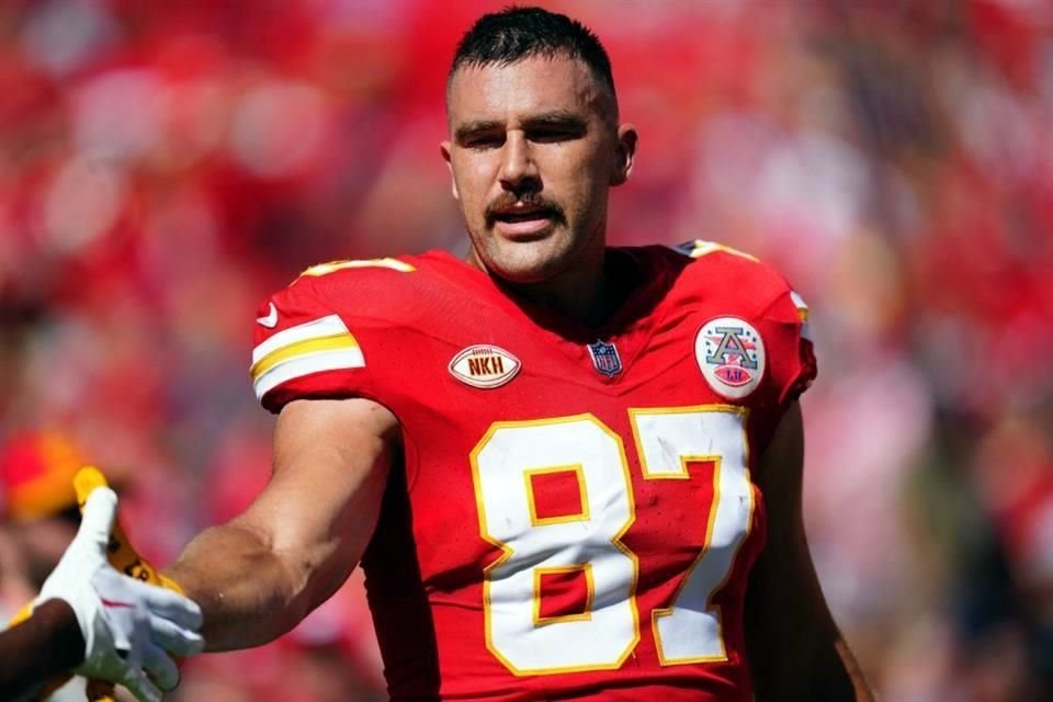 Los rumores de romance entre Taylor Swift y el futbolista Travis Kelce hicieron que la fama de este último despuntara a niveles sorpresivos.