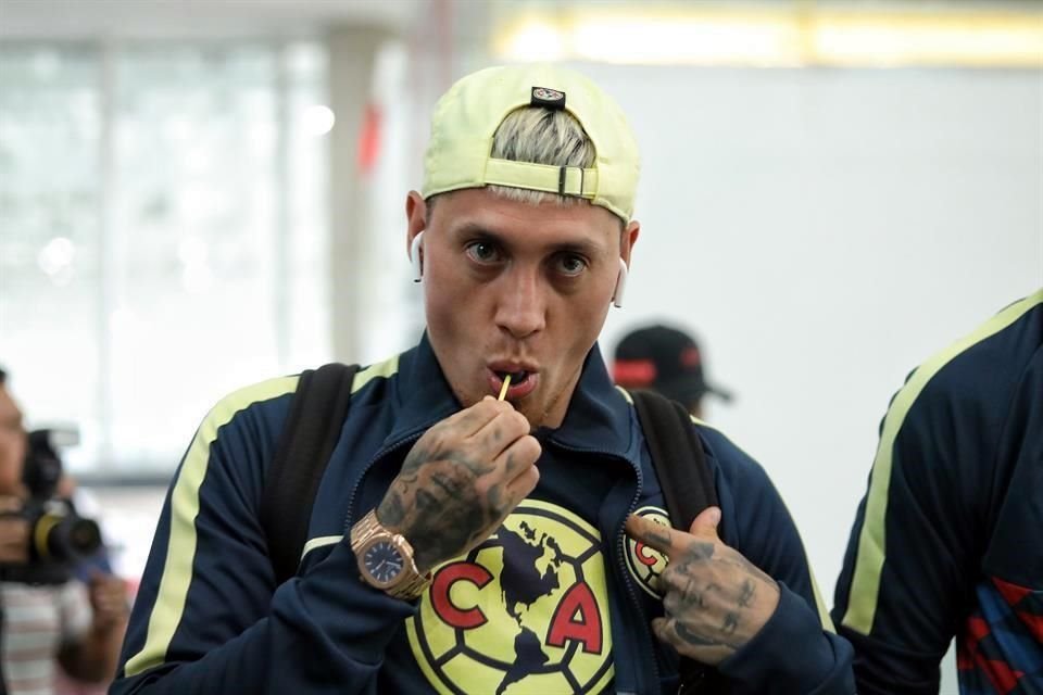 Nicolás Castillo no entra en planes del América.