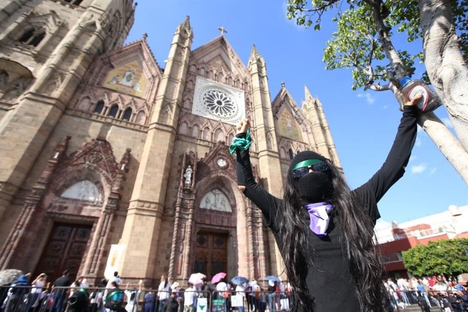 ¿Puede una persona católica estar a favor de la despenalización del aborto? Te compartimos lo que opina la agrupación Católicas por el Derecho a Decidir.