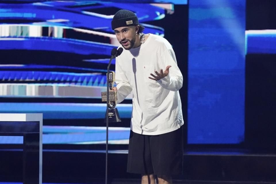 El cantante puertorriqueño Bad Bunny fue el Artista del Año en los Billboard de la Música Latina por cuarto año consecutivo.