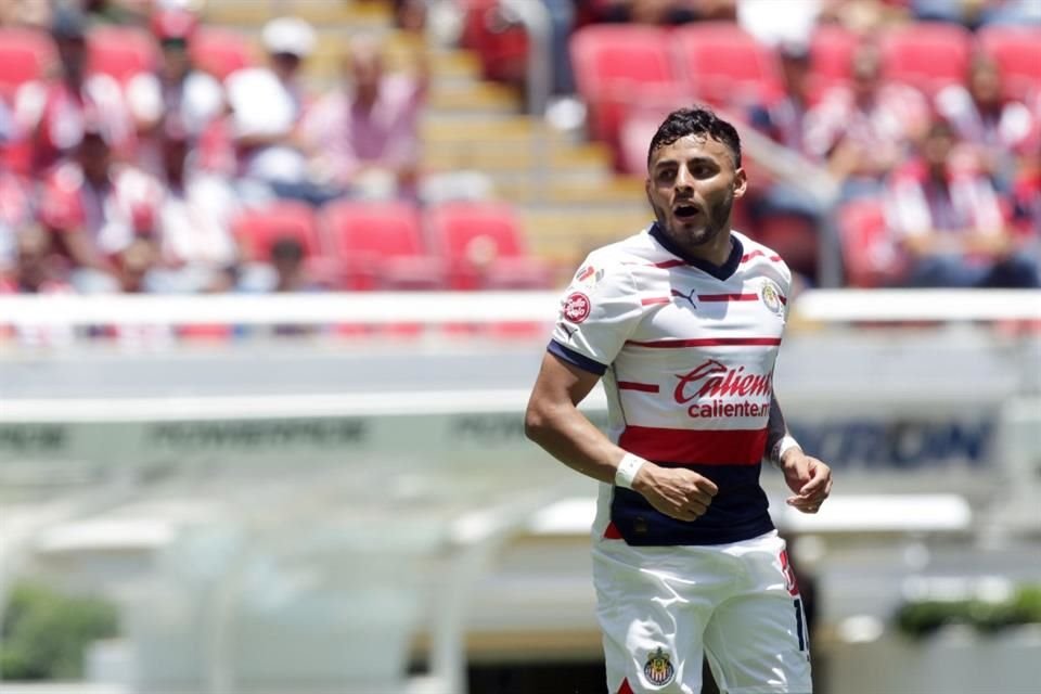 Alexis Vega ha reincidido en indisciplinas con las Chivas.