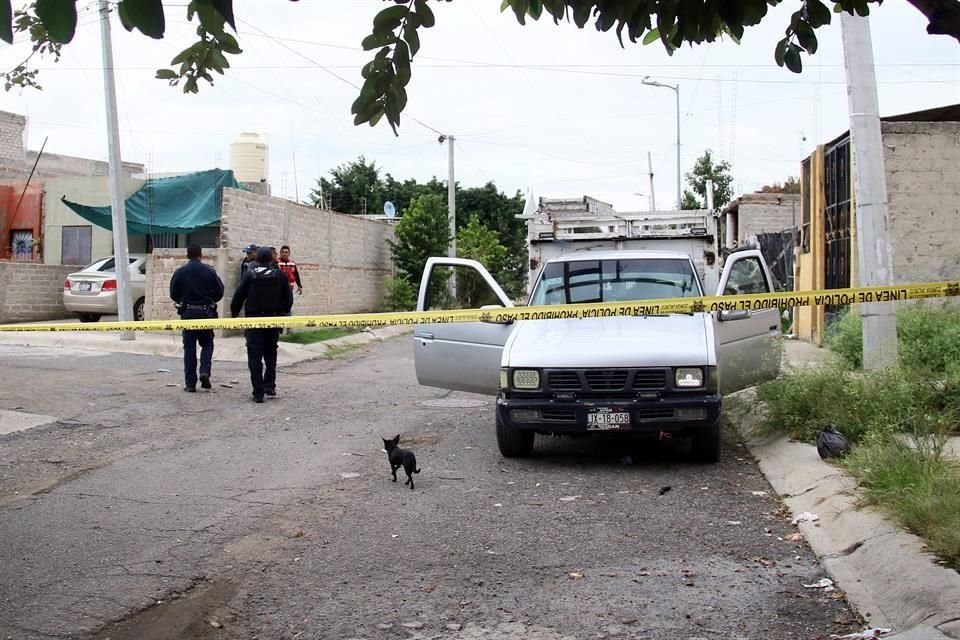 Al menos tres restos óseos fueron localizados la tarde de este martes en una finca abandonada en Hacienda de Santa Fe.