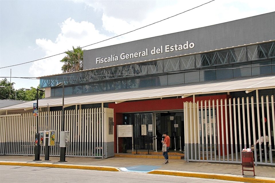 Hasta que su personal es exhibido, la Fiscalía de Jalisco investiga de verdad casos como el de Giovanni López o de violencia contra mujeres.