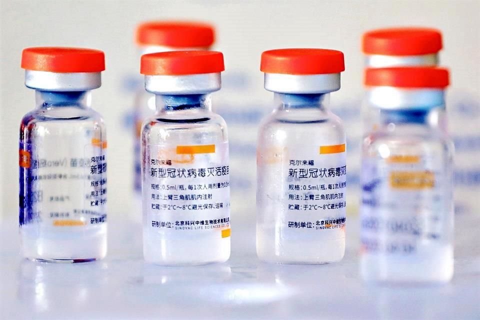 Las tasas de eficacia relativamente baja de las inyecciones chinas han sido identificadas como una posible causa de los brotes recientes.