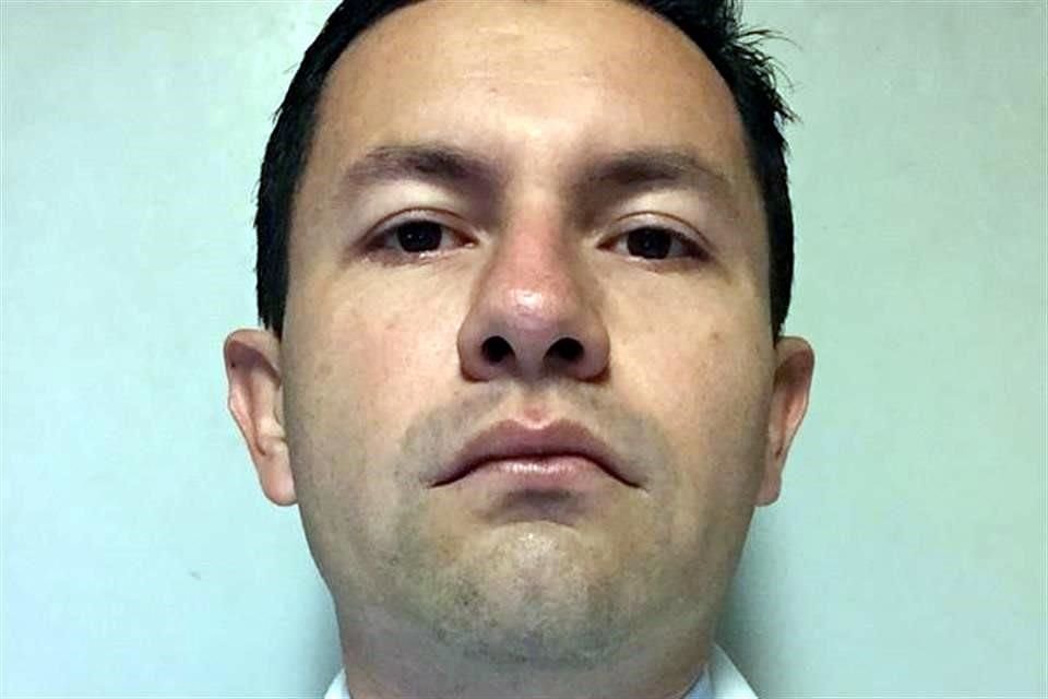 Fiscalía indaga el móvil en el asesinato de un médico cirujano que fue baleado el lunes en el Centro de Tlaquepaque, cuando iba en un Audi.